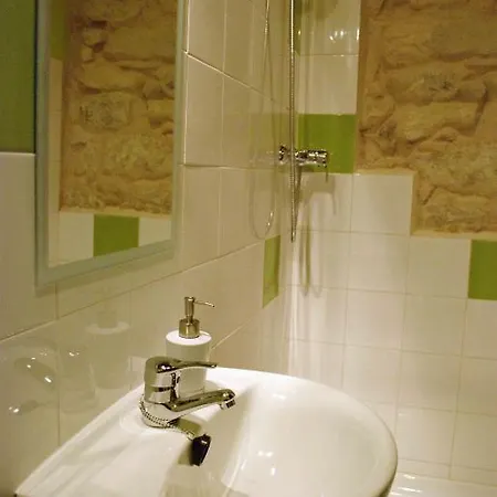 Natura Plaza 3*
